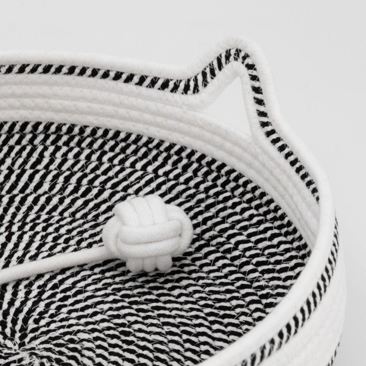 Legowisko plecione dla zwierząt Carinio PLAYGROUND Black&white - S