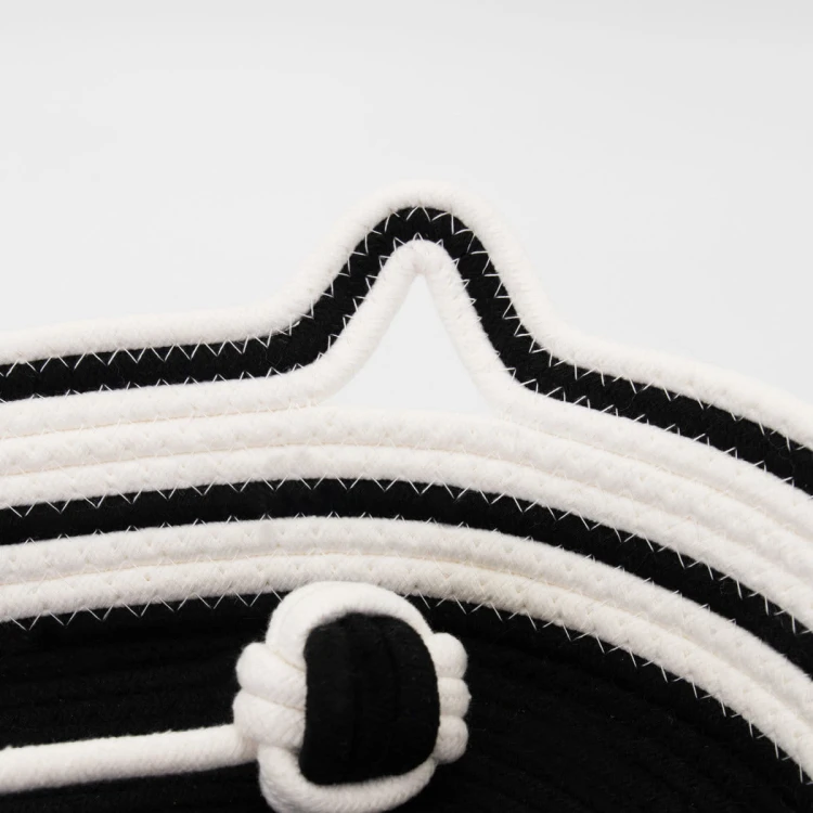 Legowisko plecione dla zwierząt Carinio COCO Black&white - L