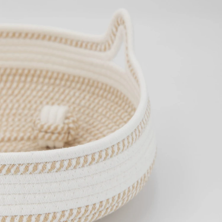 Legowisko plecione dla zwierząt Carinio PLAYGROUND White coffee - S