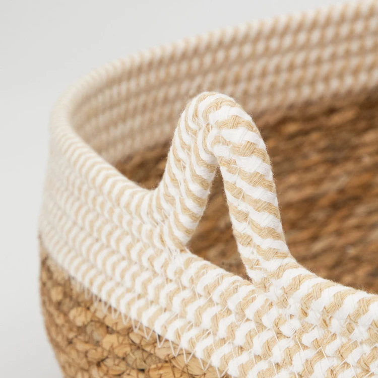 Legowisko plecione dla zwierząt Carinio TAIL Cafee late - L